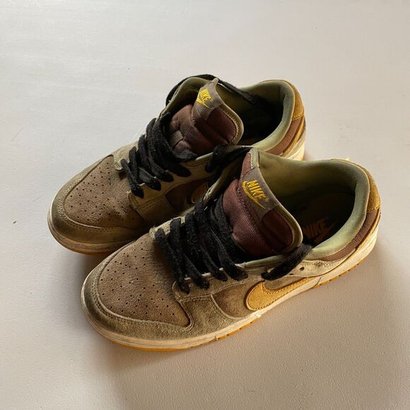 Nike Dunk Low 'Dusty Olive' (DH5360-300) Expeditedship Size 7 WORN - Picture 1 of 10